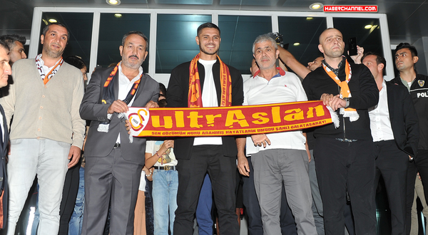 Galatasarayı'ın yeni transferi Mauro Icardi, İstanbul'a geldi!..