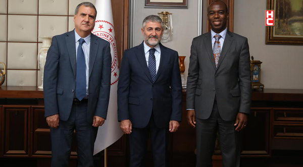 Hazine Bakanı Nebati, Dünya Bankası Türkiye Direktörü Lopez ile görüştü