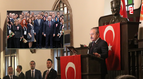 TBMM Başkanı Mustafa Şentop, 1'inci Meclis'te öğretmenlerle buluştu