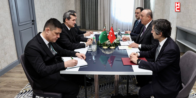 Dışişleri Bakan Çavuşoğlu, Türkmenistan Dışişleri Bakanı Meredov ile görüştü