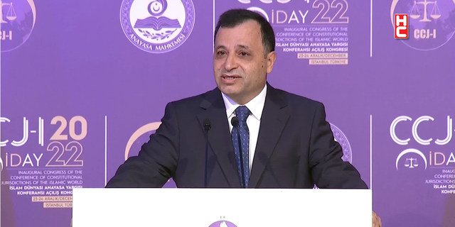 Anayasaya Mahkemesi Başkanı Arslan: "Adalet terazisini elinde tutanların sorumluluğu adil karar vermektir"