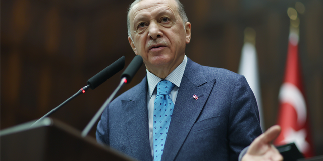 Erdoğan: "Milletimiz 73 yıl sonra aynı gün 'Yeter söz milletin' diyecektir"