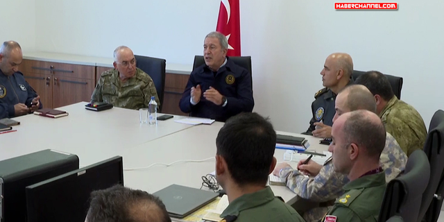 Savunma Bakanı Akar: "Erken terhis söz konusu değil"