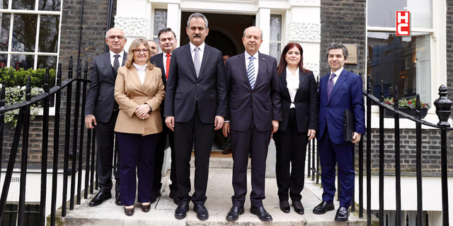 Bakan Özer, İngiltere’de KKTC Cumhurbaşkanı Ersin Tatar ile görüştü
