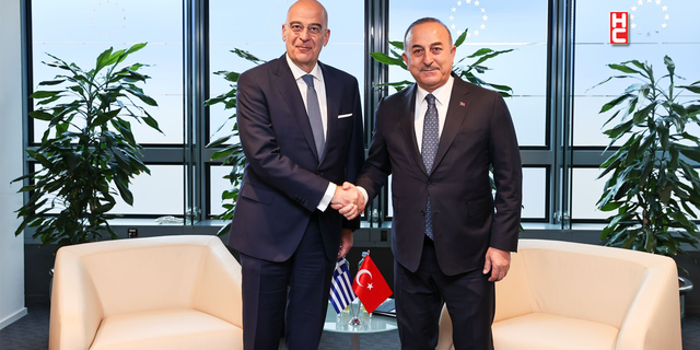 Dışişleri Bakanı Çavuşoğlu, Yunan mevkidaşı Dendias’la görüştü