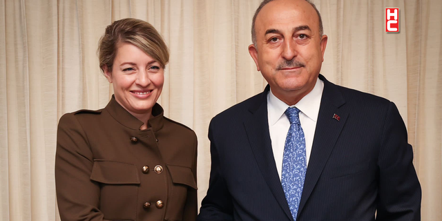 Dışişleri Bakanı Çavuşoğlu, Kanadalı mevkidaşı Melanie Joly ile görüştü