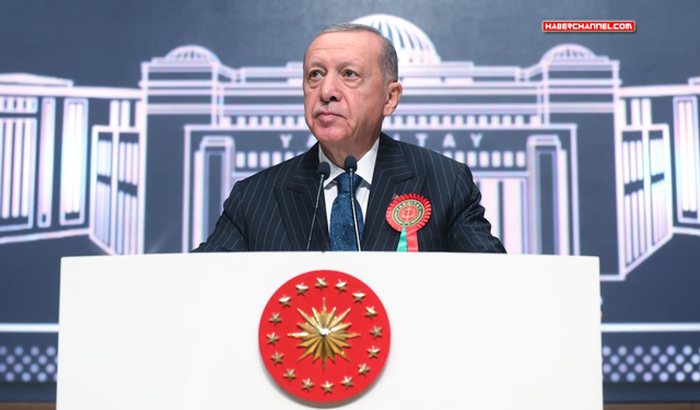 Cumhurbaşkanı Erdoğan: "Yeni anayasa girişimlerimizi tekrar başlatacağız"