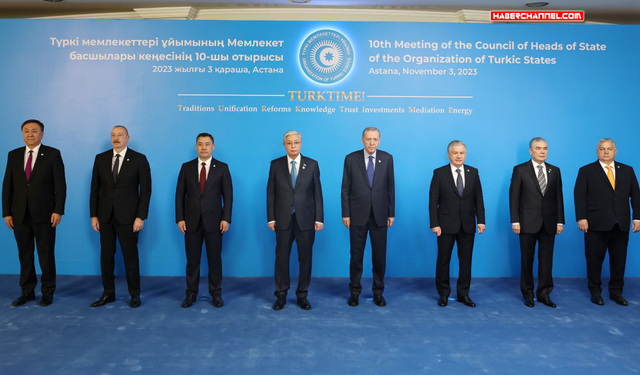 Astana’da liderlerin alana gelişi ve aile fotoğrafı...
