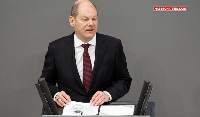 Olaf Scholz: "Ukrayna'da barış için Putin ile görüşmeye hazırım"