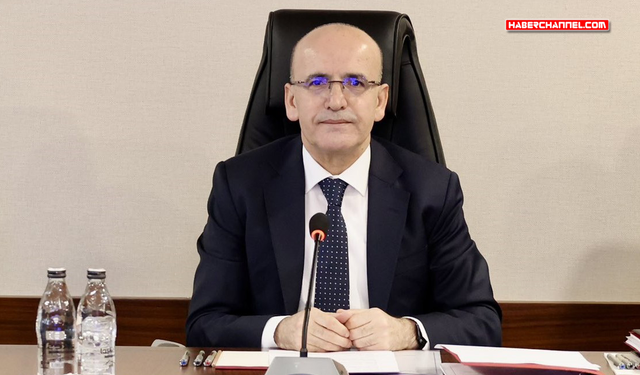 Bakan Mehmet Şimşek: "S&P, kredi notumuzu B+'dan BB-'ye yükseltti"