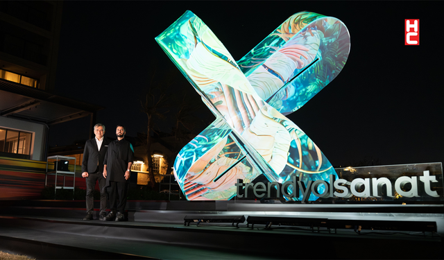 Güvenç Özel’in ‘Neuroflux’ı Contemporary Istanbul’a damgasını vurdu!