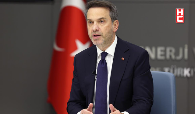 Bakan Bayraktar: "2035'e kadar yenilenebilir enerji kapasitemizi 120 gigavata çıkarmayı hedefliyoruz"