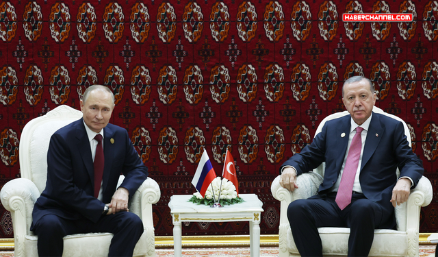 Cumhurbaşkanı Erdoğan, Akşabat'ta Rusya Devlet Başkanı Putin ile görüştü