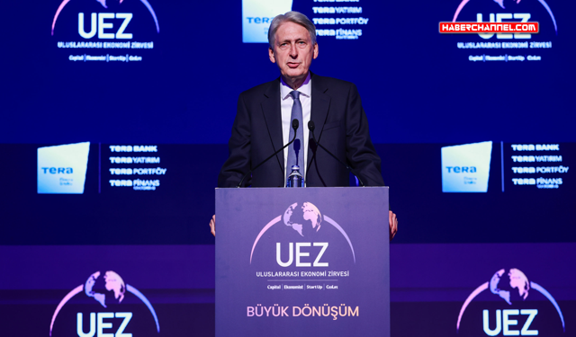 Philip Hammond: "ABD, Çin'in ekonomik bir oyuncu olarak gücünü tanımadığı için çok pişman oldu"