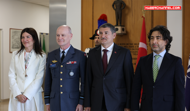 Roma’da ‘Ankara NATO Zirvesi Ekseninde İttifakın Güney Kanadı’ paneli düzenlendi