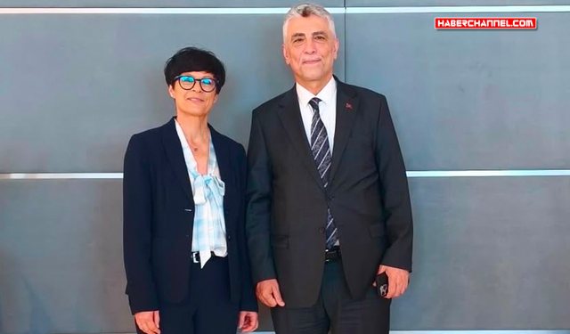 Ticaret Bakanı Ömer Bolat, Brüksel'de AB Komisyonu Üyesi Marta Kos ile görüştü