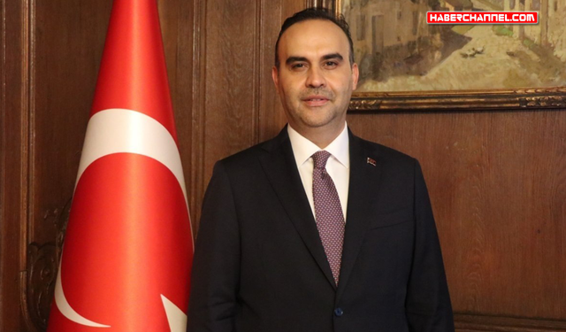 Bakan Kacır: "Yapay zekayı yeni güç alanlarından biri kılacağız"