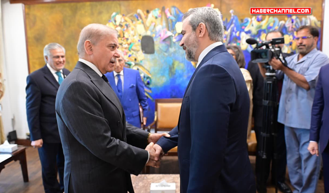 Suriye Dışişleri Bakanı Şeybani, Pakistan Başbakanı Şerif ile görüştü