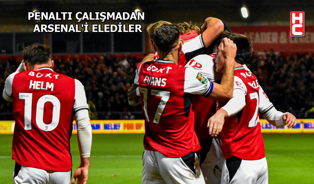 4'üncü lig ekibi Fleetwood Town, Arsenal'i kupadan eledi