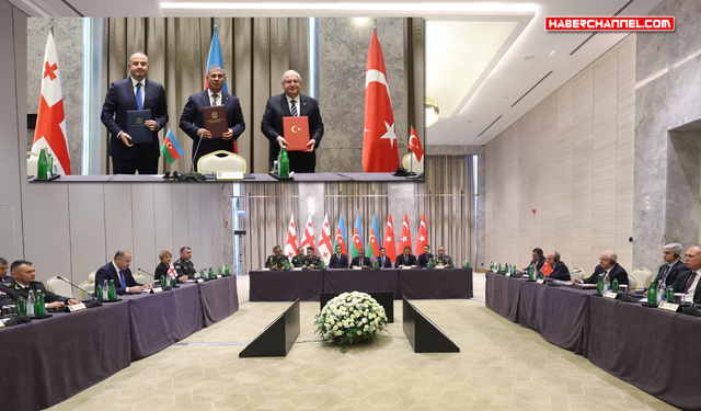 Azerbaycan-Türkiye-Gürcistan Üçlü Savunma Bakanları Toplantısı Şuşa’da düzenlendi