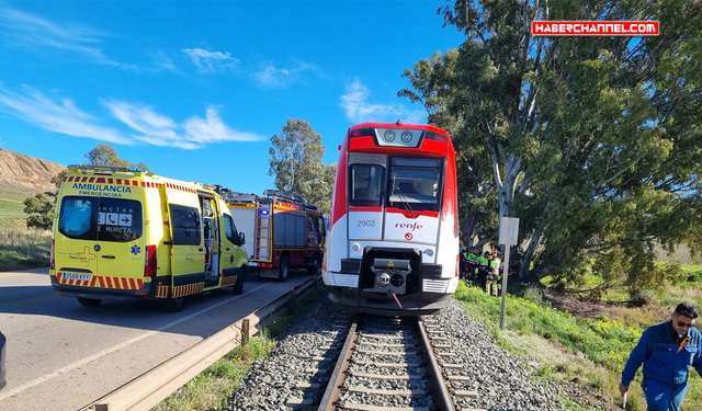 İspanya'da iki yüksek hızlı tren çarpıştı: "10 ölü"
