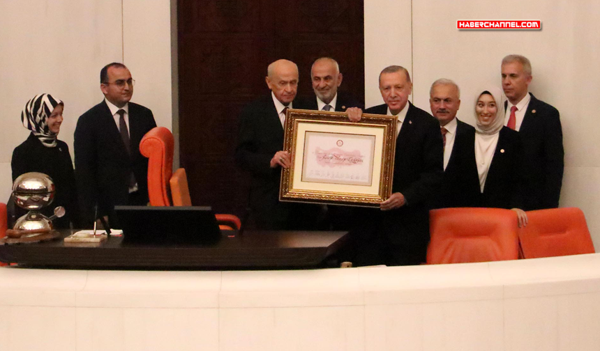Cumhurbaşkanı Erdoğan, TBMM'de yemin etti...