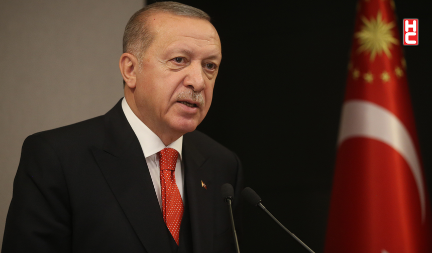 Cumhurbaşkanı Erdoğan: "FETÖ'cü alçaklar tarihimize kara bir leke olarak geçtiler"