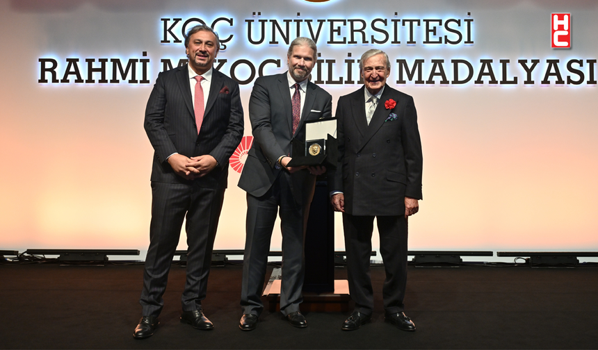 Koç Üniversitesi 'Rahmi M. Koç Bilim Madalyası' 9. Kez sahibini buldu