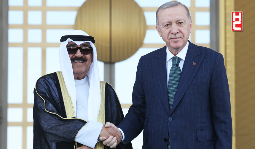 Cumhurbaşkanı Erdoğan, Kuveyt Devlet Emiri El Sabah ile görüştü