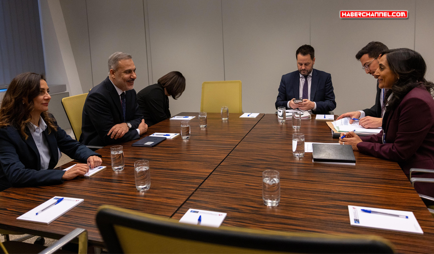 Bakan Hakan Fidan, Kanada Dışişleri Bakanı Anita Anand ile bir araya geldi