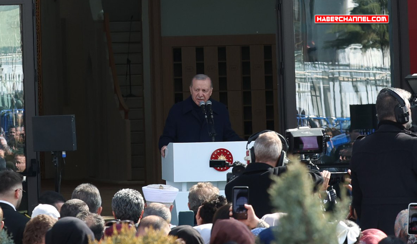 Cumhurbaşkanı Erdoğan: "Milli ve manevi kimliğimize sahip çıkmaya devam edeceğiz"