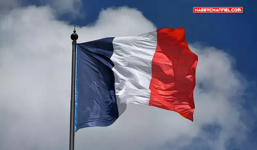 Fransa'da bugün yerel seçimlerin ilk turu düzenlenecek