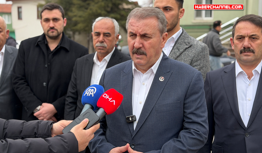 Destici: "Uluslararası hukukun yerlerde süründüğünü gördük"