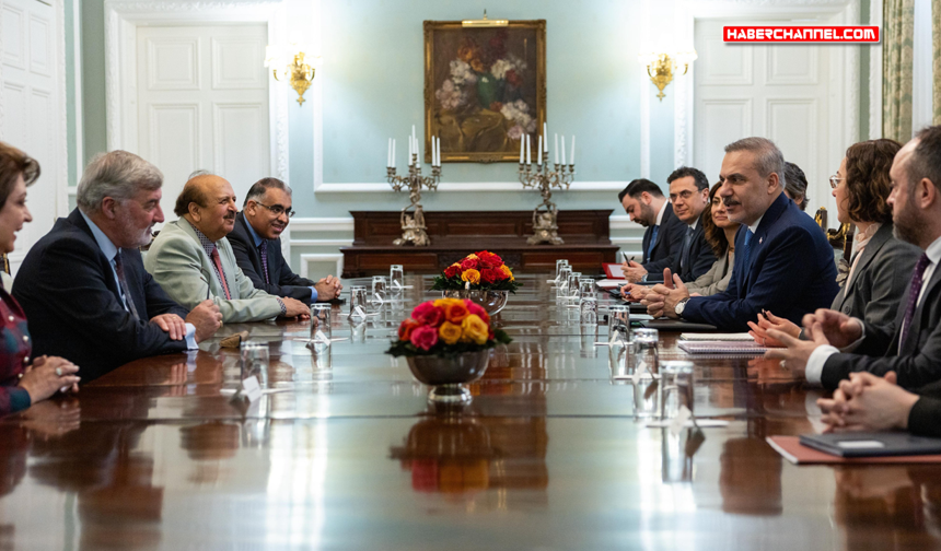 Bakan Hakan Fidan, İngiltere'de Lordlar Kamarası ve Avam Kamarası üyeleriyle görüştü