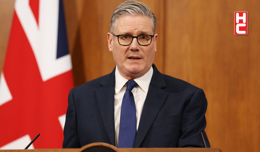 İngiltere Başbakanı Keir Starmer: "Çocukları internette güvende tutmak için ne gerekiyorsa yapacağım"