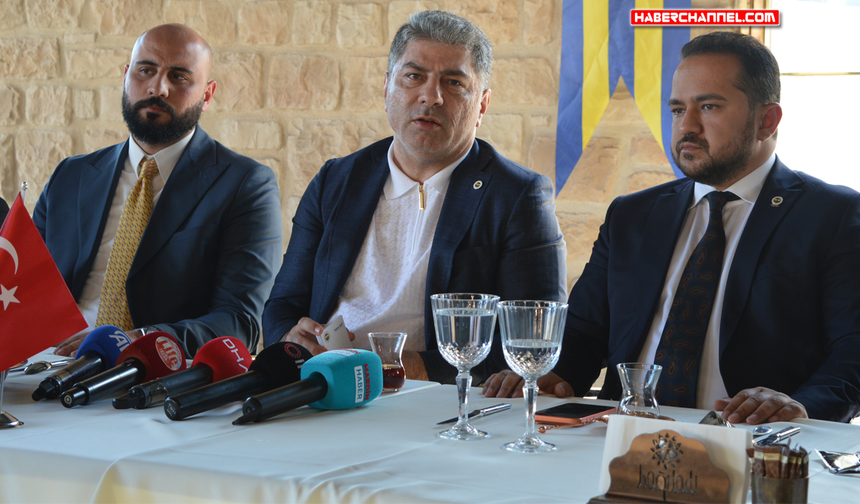Hakan Safi: "Dünya yıldızlarını getirip Fenerbahçe’ye entegre edeceğiz"