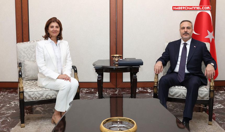 Bakan Hakan Fidan, BM'nin Kıbrıs Temsilcisi Maria Angela Holguin'i kabul etti