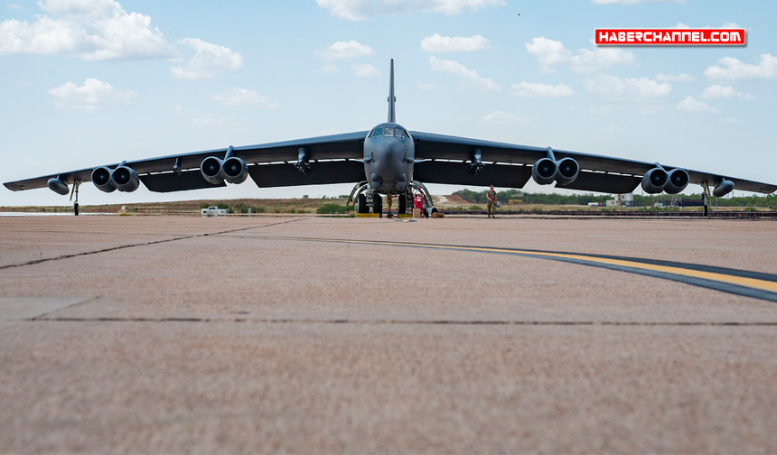 ABD'de ‘B-52 Stratofortress’ uçağı düştü