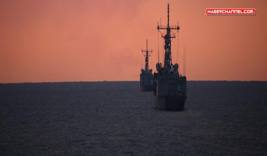 Silivri açıklarındaki gemi kazası için 4 askeri gemi bölgeye gönderildi