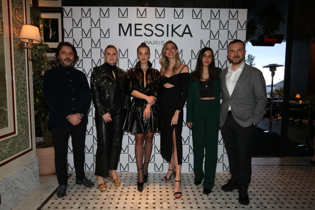 İLHAN SİPAHİ - MARIE GRASSE PINAR DENİZ - CANSIN DENİZER - AYSUN DALABAN - İNAN SEVİLİR