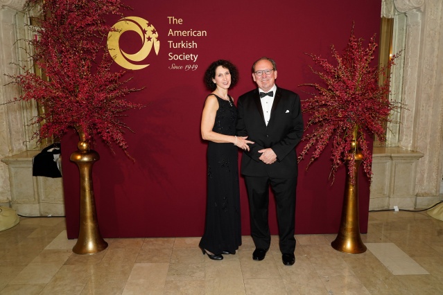 ANTONİA FRIED - COREY BRENNAN