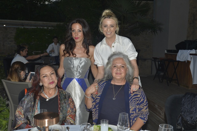 BANU GÖKYAR - CEREN HATİPOĞLU - ISABEL ARVİDE - IŞIK DURAK