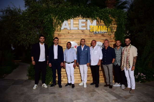 EMİR ABA - GÖKAL İÇER - ADEM KARNUÇU - MURAT K YILDIRIM - OĞUZ ÖZYAVUZGİL - MELİH YÜKSEL - METİN KÖROLU - OZAN TIĞILLIOĞLU