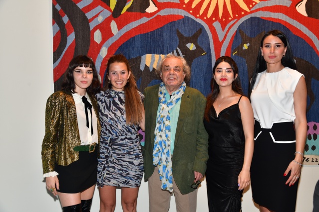 GAYE SU AKYOL - PELİN AKIN ÖZLAP - MUZAFFER AKYOL - AYŞE JABER - DİLARA AKIN