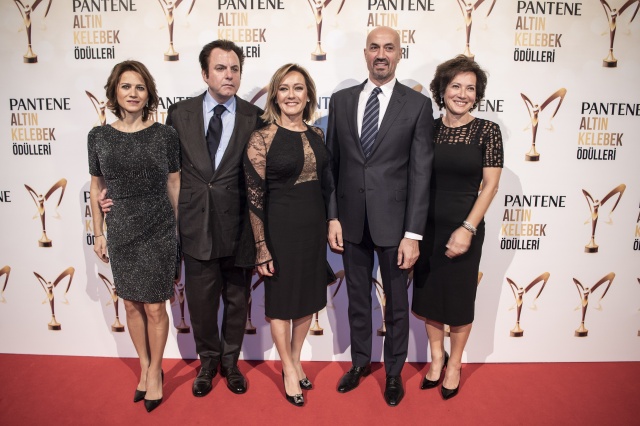 MERVA ULUSOY - CEM BİLGİNER -  REVNA DEMİRÖREN - İBRAHİM, EMRA ÇARMIKLI