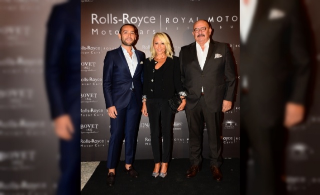 ROLLS-ROYCE’UN İLK SUV’U CULLINAN GÖRKEMLİ BİR DAVETLE TANITILDI (FOTOĞRAFLAR)