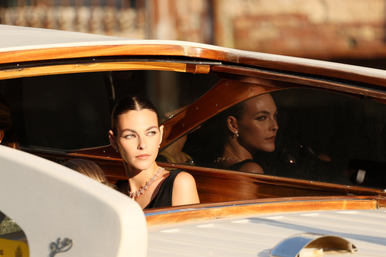 2 Vittoria Ceretti In Messika Lauren Sanchez & Jeff Bezos's Wedding 062025