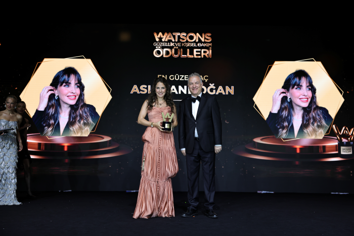 Asli Tandoğan-2