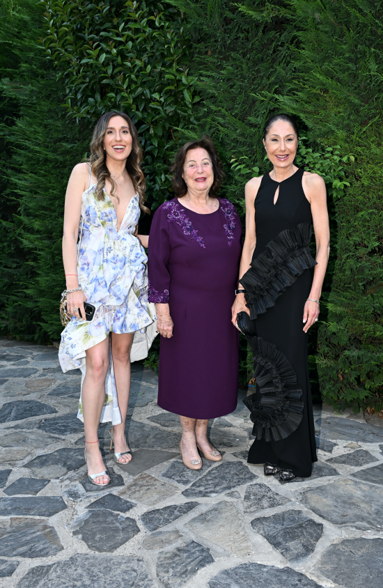 Yasemi̇n Gülman Moni̇k İpekel Reyhan İpekel