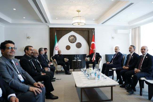 C U M H U R B A S K A N I E R D O G A N I R A N C U M H U R B A S K A N 799138 236525